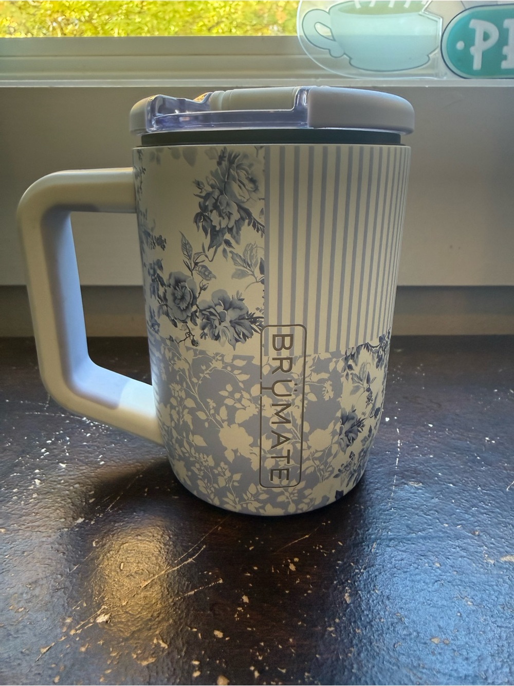 BruMate Capri 15oz Muv, Blue & White Floral Travel Mug with Handle